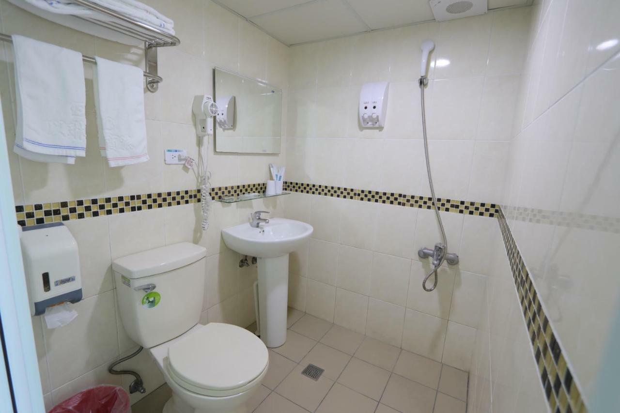 Yi Dian Yuan Hotel Чжунли Екстериор снимка